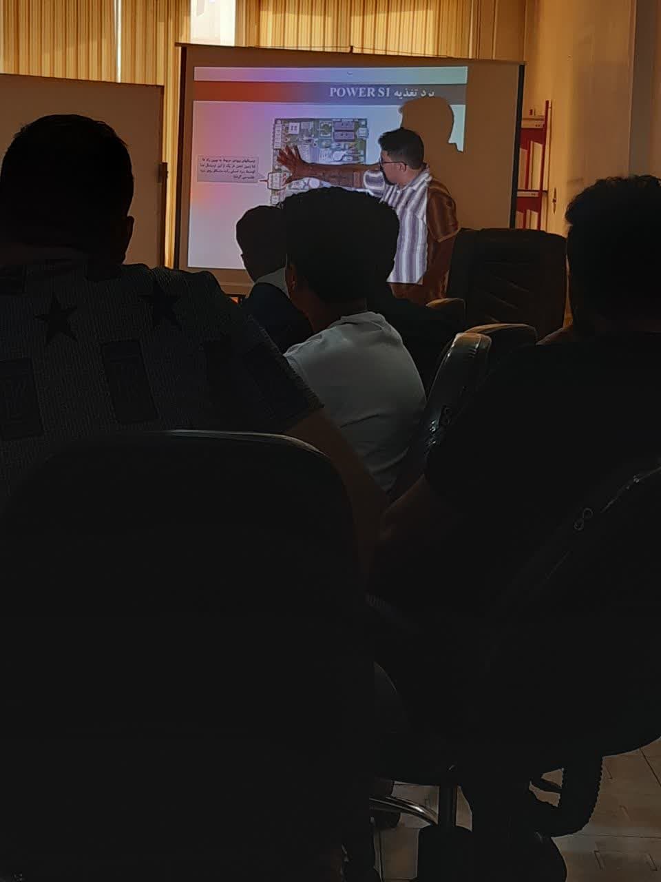 دوره سرویسکار آسانسور